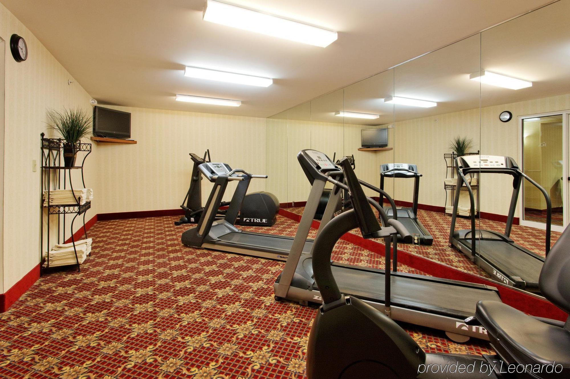 Holiday Inn Express Mystic By Ihg Facilități foto